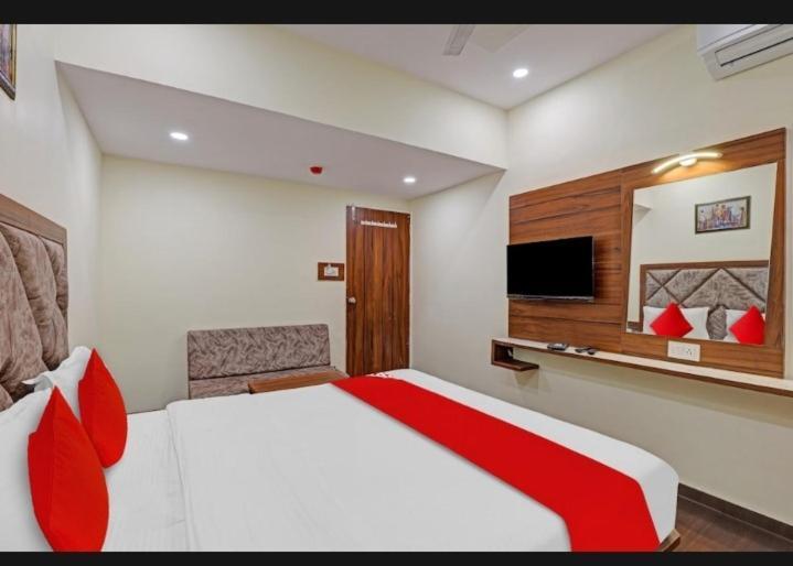 Hotel Swagat Inn Ахмедабад Экстерьер фото